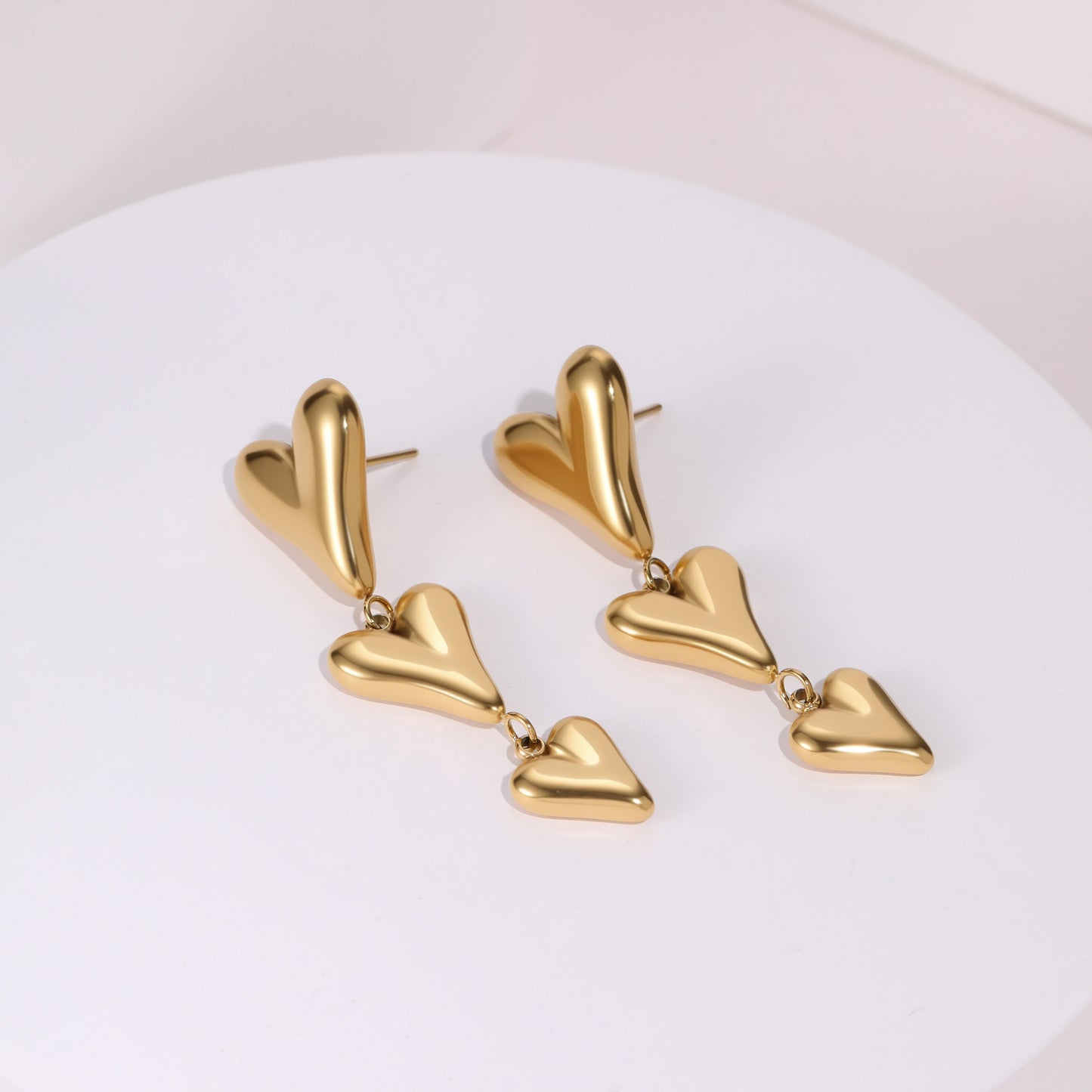 ModernLove Minimalist Heart-Shaped Earrings