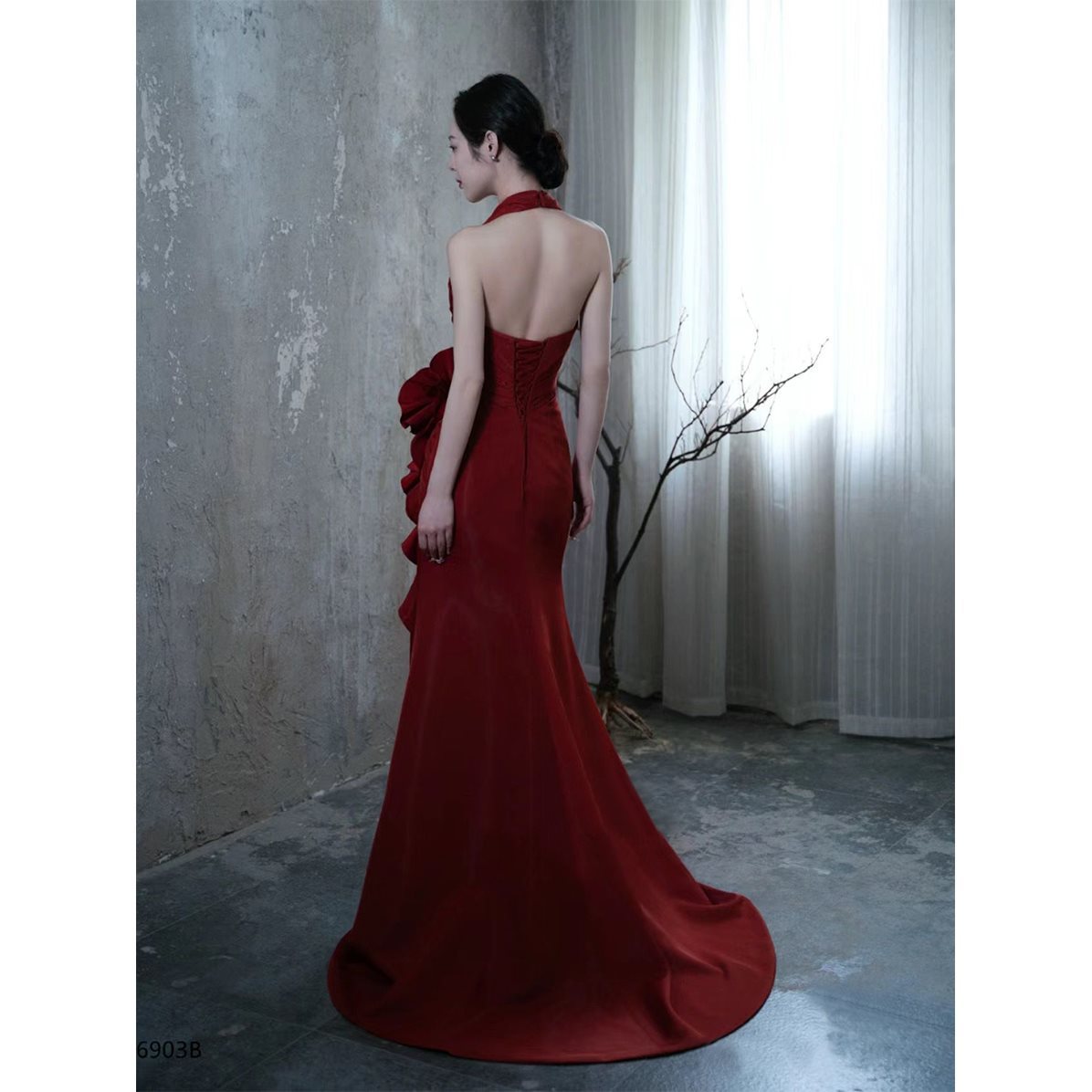Women’s Wine Red Elegant Halter Wedding Toast Dress