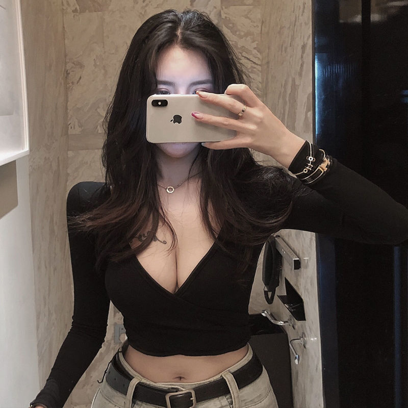 Back-exposed Long-sleeved T-shirt Women's Autumn Sexy Skinny V-neck Cropped Top
