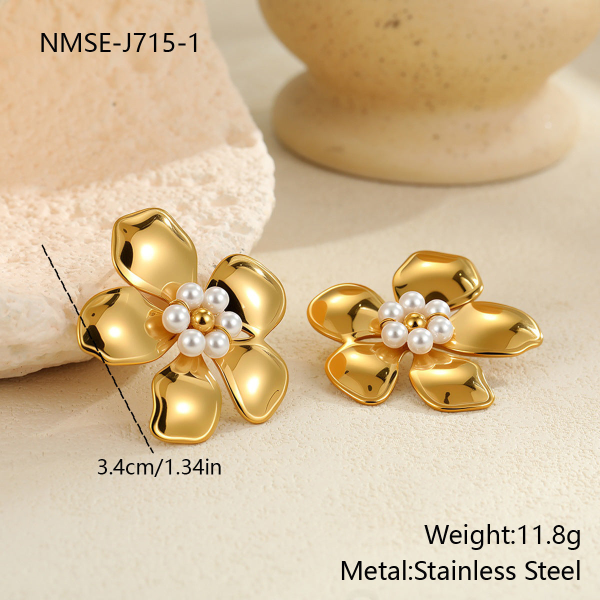 Women's Flower Stringed Pearls Stud Earrings