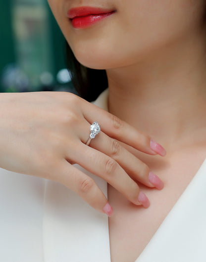 Women 2-Carat Moissanite Sterling Silver Ring