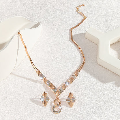 Zinc Alloy Necklace And Earrings Suite Women