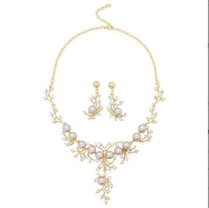 Women's Fashion Necklace Two-piece Earrings Set