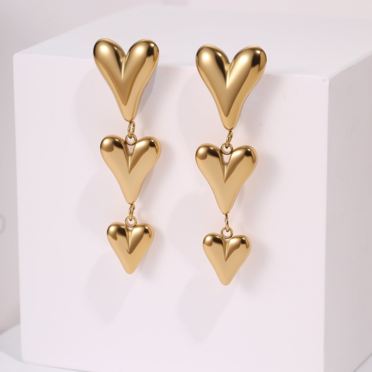 ModernLove Minimalist Heart-Shaped Earrings