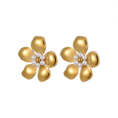 Women's Flower Stringed Pearls Stud Earrings