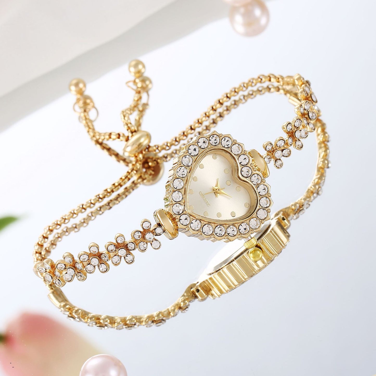 Women Flower Chain Diamond-embedded Love Elegant All-match Watch