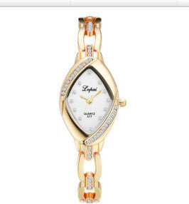 Sparkling Diamond Design Elegant Ladies Bracelet Watch