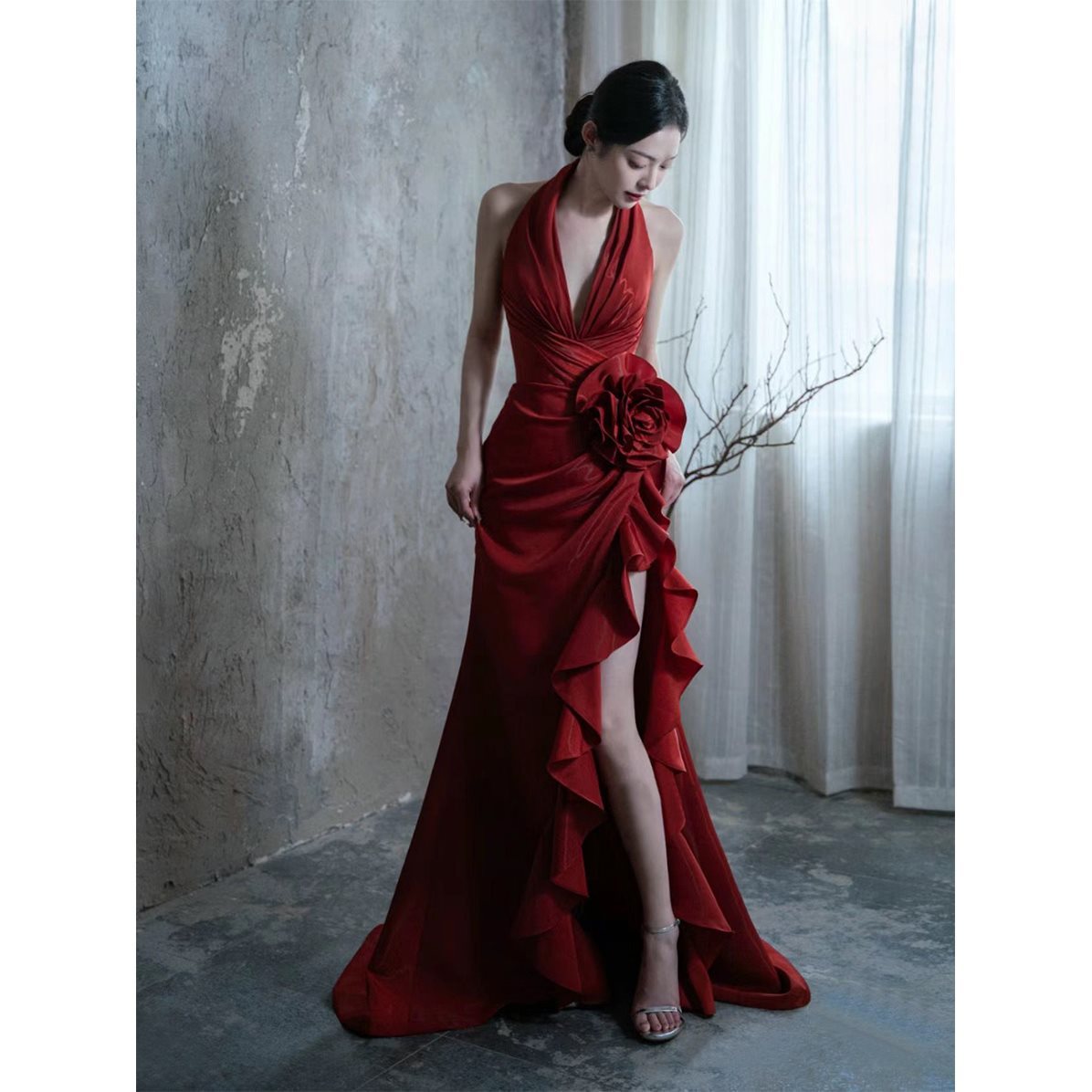 Women’s Wine Red Elegant Halter Wedding Toast Dress