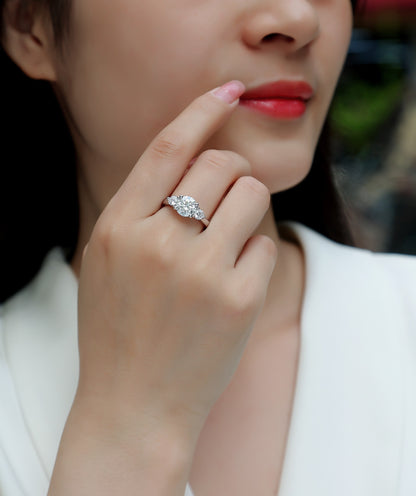 Women 2-Carat Moissanite Sterling Silver Ring